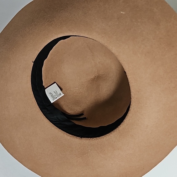 100% Wool Women's Wide Floppy Brim Hat. - Picture 5 of 7